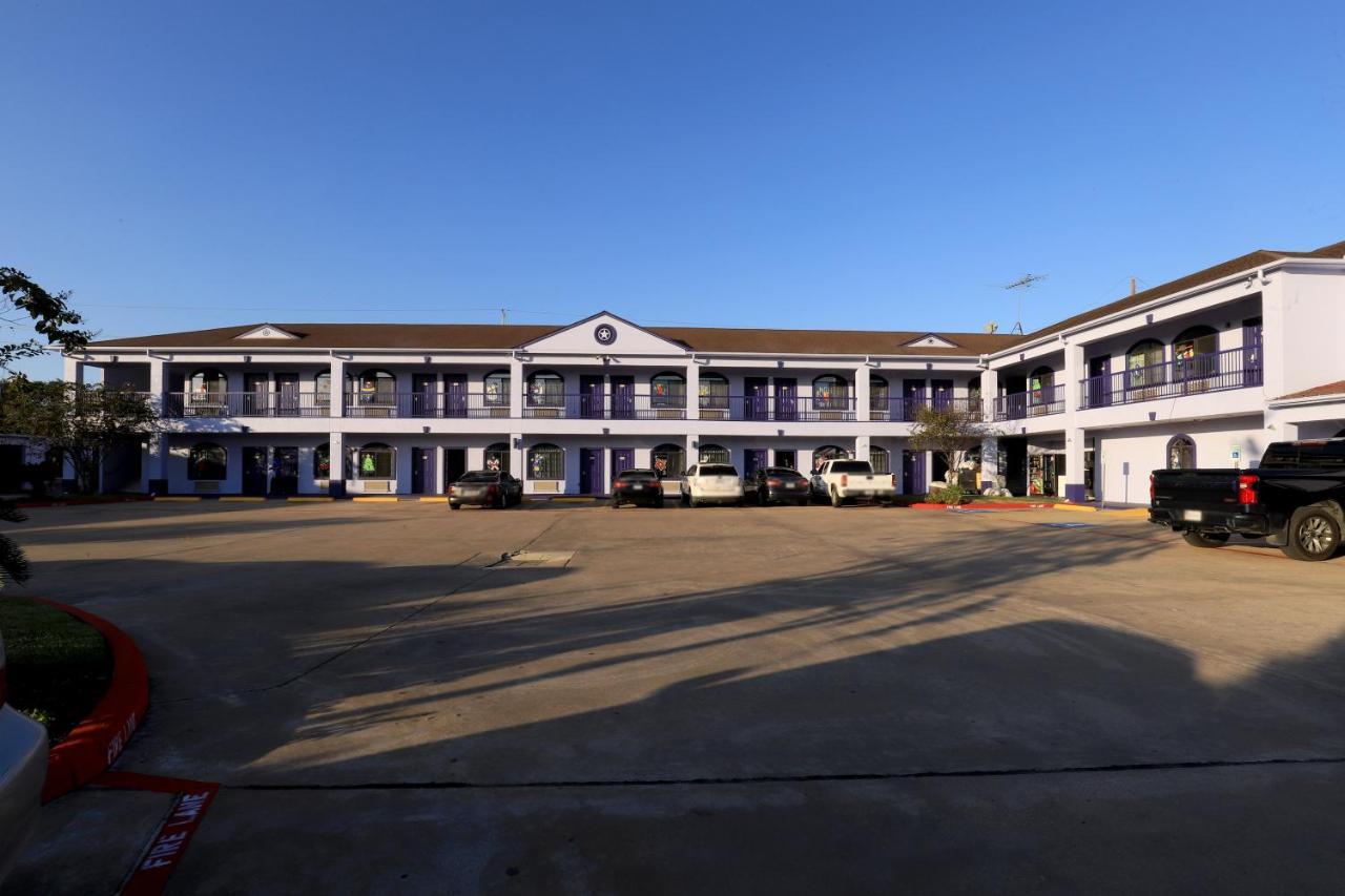 Scottish Inn And Suites Houston-Jones Road Louetta Экстерьер фото