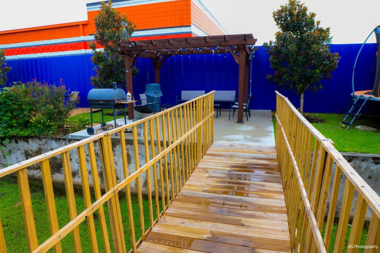 Scottish Inn And Suites Houston-Jones Road Louetta Экстерьер фото