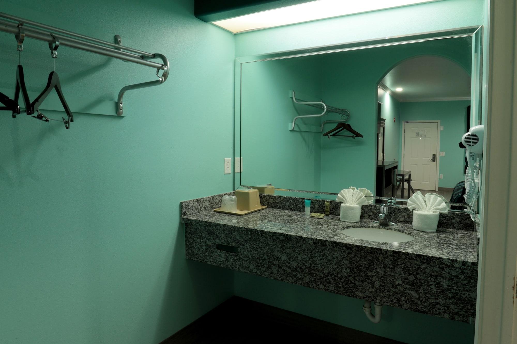 Scottish Inn And Suites Houston-Jones Road Louetta Экстерьер фото